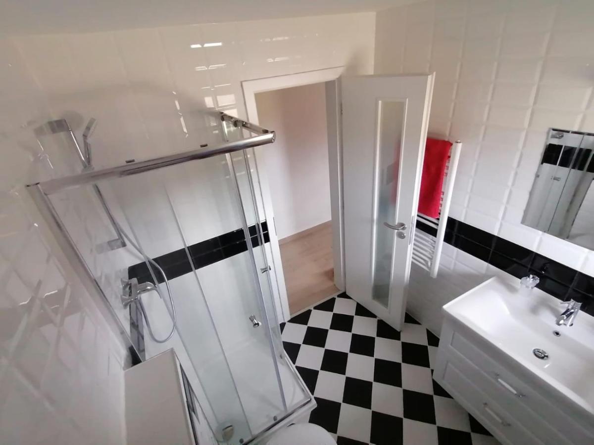 Casa Spas Banska Bystrica Ngoại thất bức ảnh