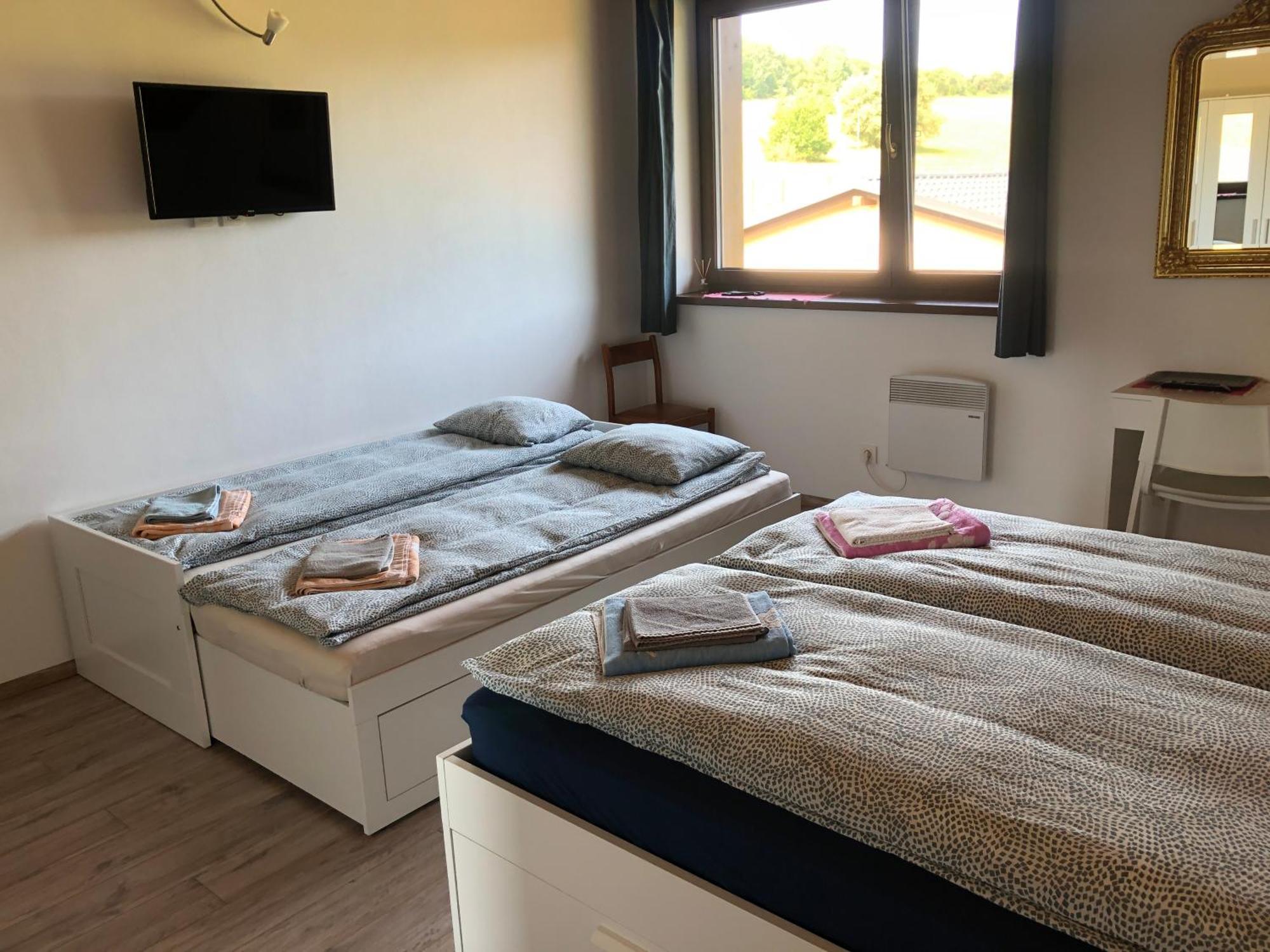 Casa Spas Banska Bystrica Ngoại thất bức ảnh