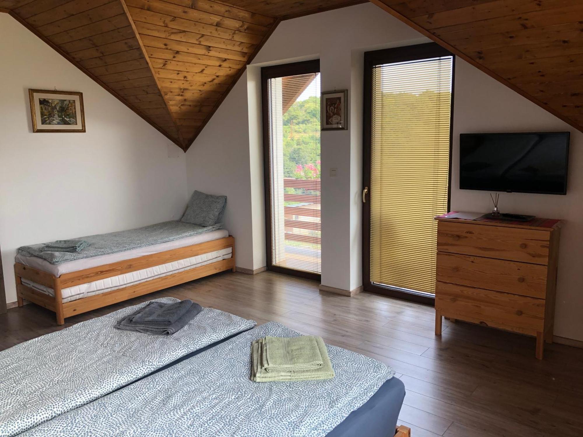 Casa Spas Banska Bystrica Ngoại thất bức ảnh